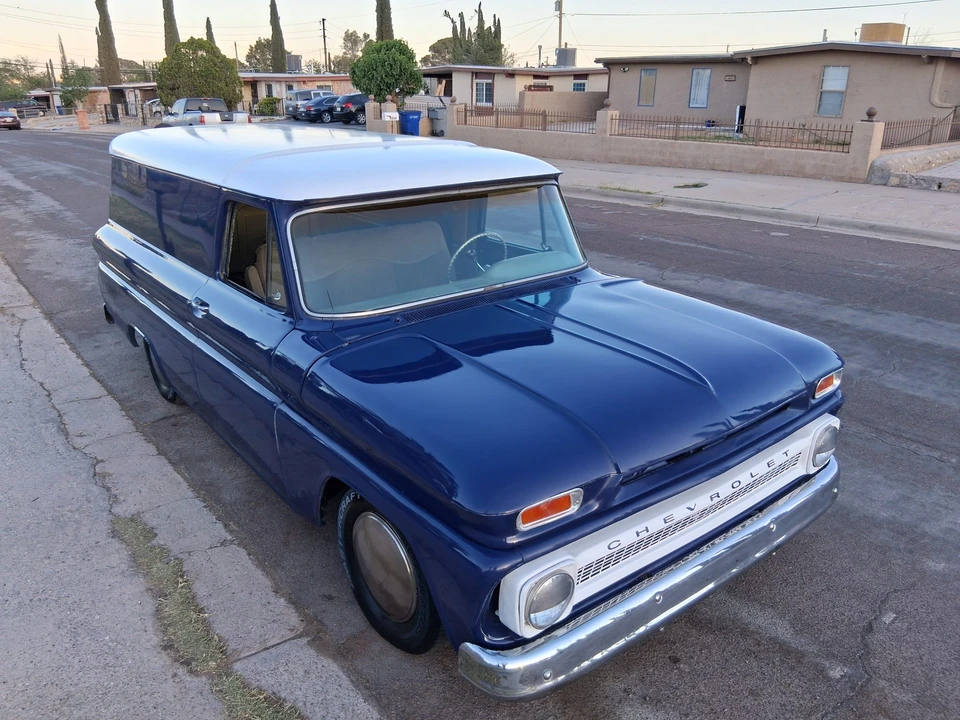 1965 GMC Suburban 5th Gen - Image 13 of 31
