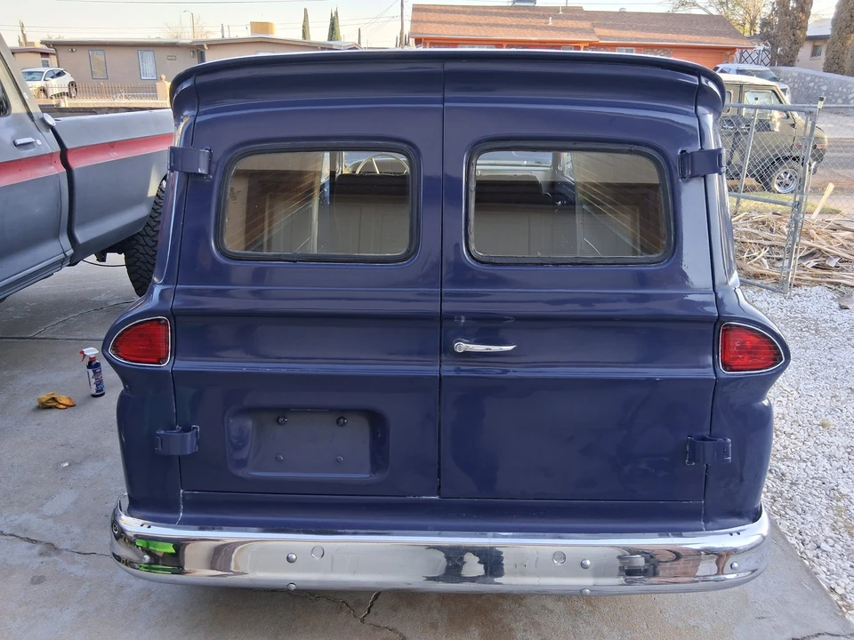 1965 GMC Suburban 5th Gen - Image 6 of 31