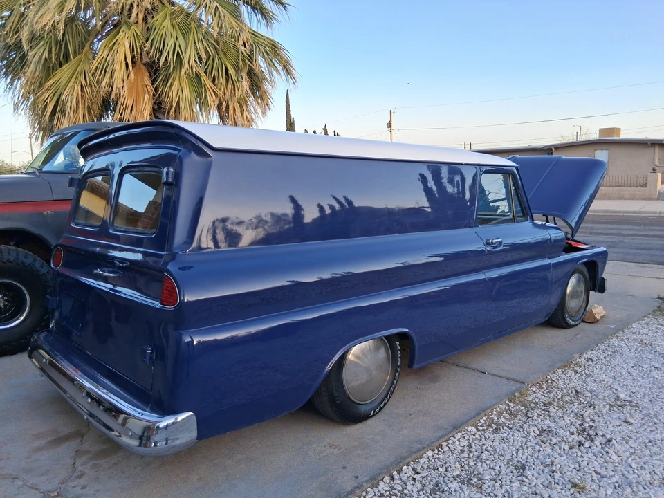 1965 GMC Suburban 5th Gen - Image 8 of 31
