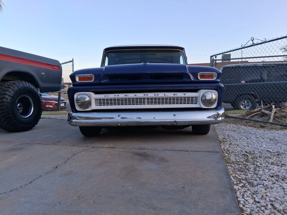 1965 GMC Suburban 5th Gen - Image 19 of 31