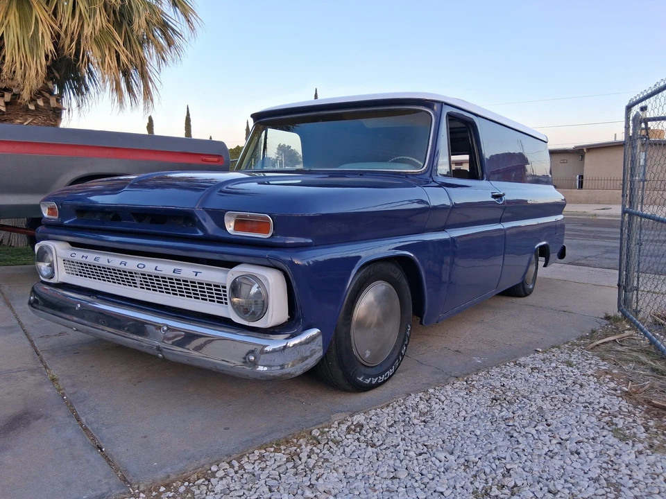 1965 GMC Suburban 5th Gen - Image 3 of 31
