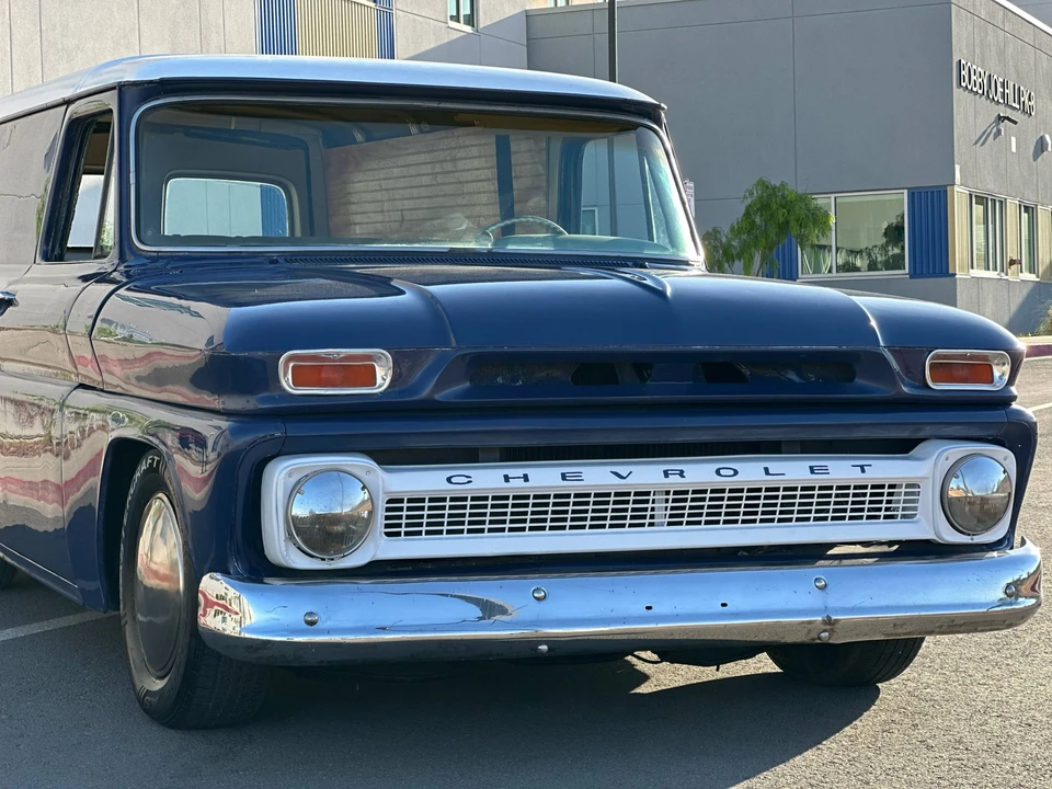 1965 GMC Suburban 5th Gen - Image 30 of 31