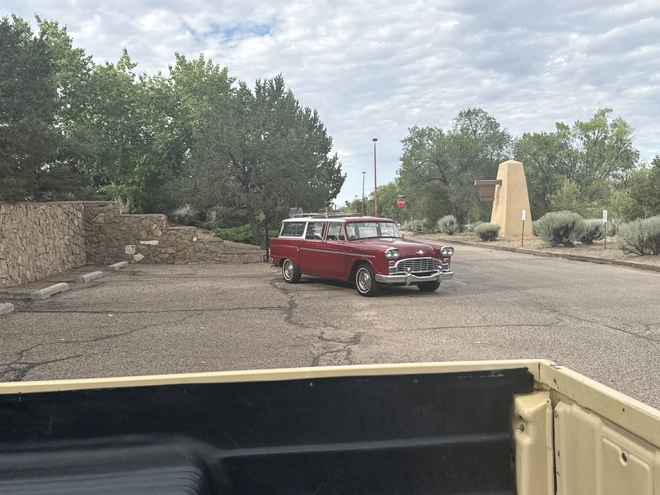 1966 Checker - Image 2 of 31
