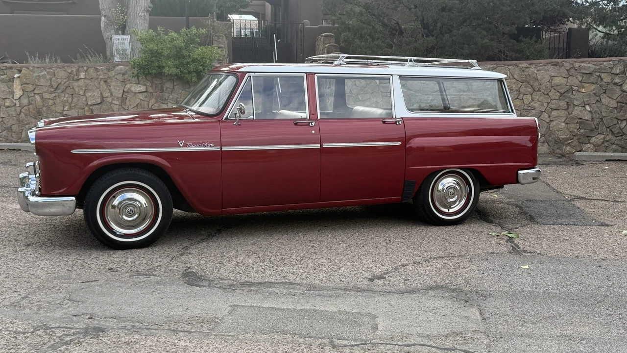 1966 Checker - Image 12 of 31