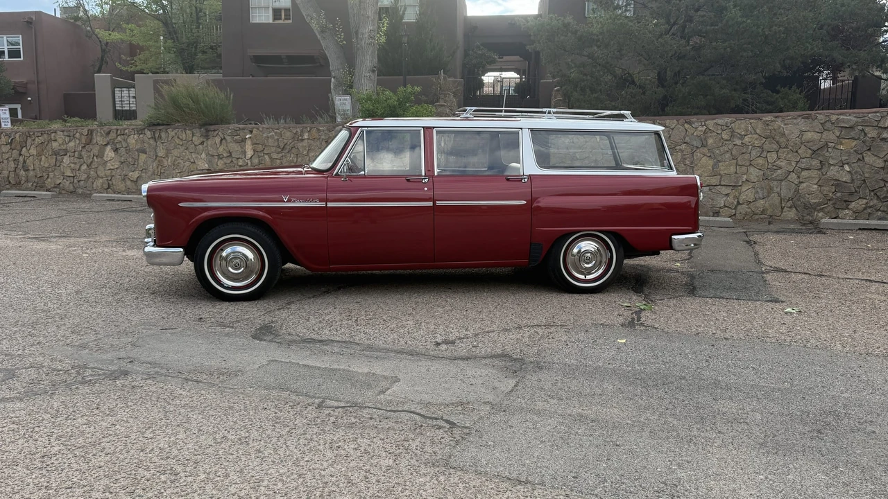 1966 Checker - Image 13 of 31