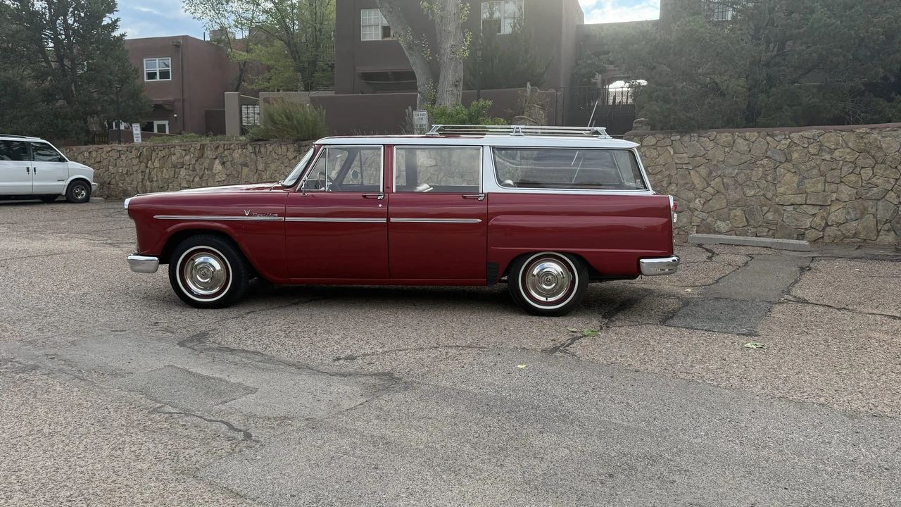 1966 Checker - Image 14 of 31