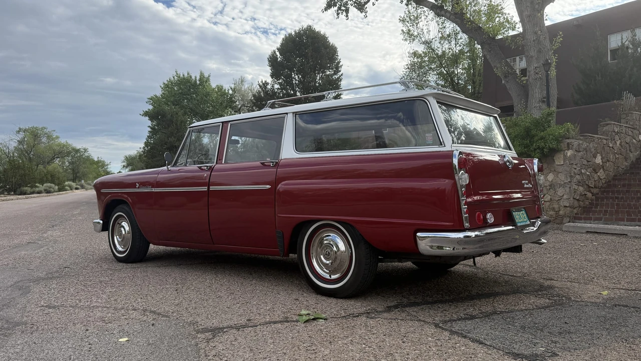 1966 Checker - Image 18 of 31