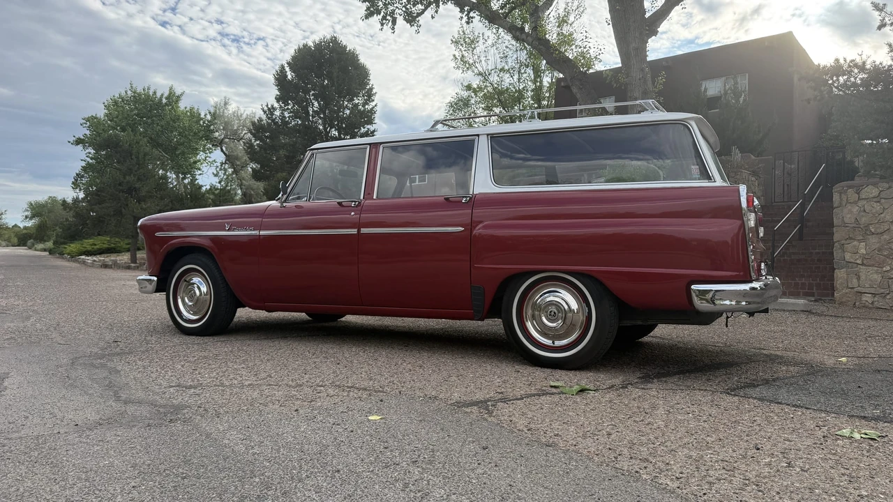1966 Checker - Image 16 of 31