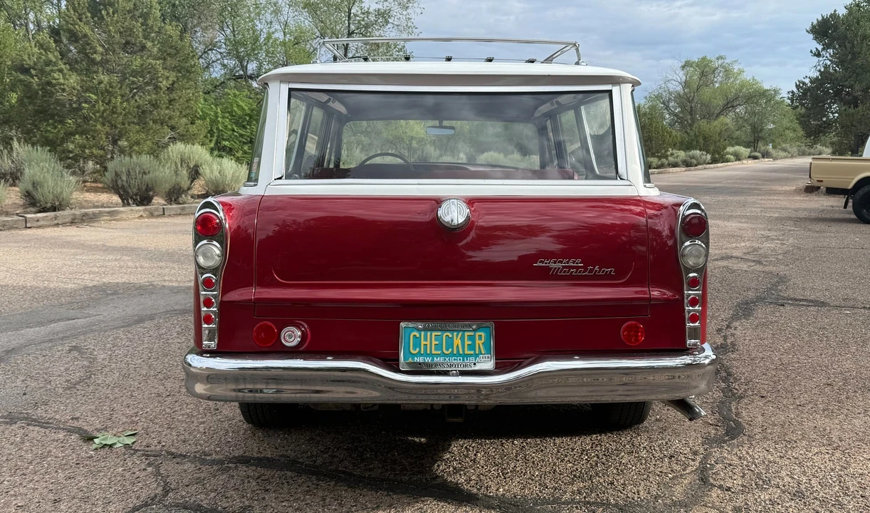 1966 Checker - Image 24 of 31