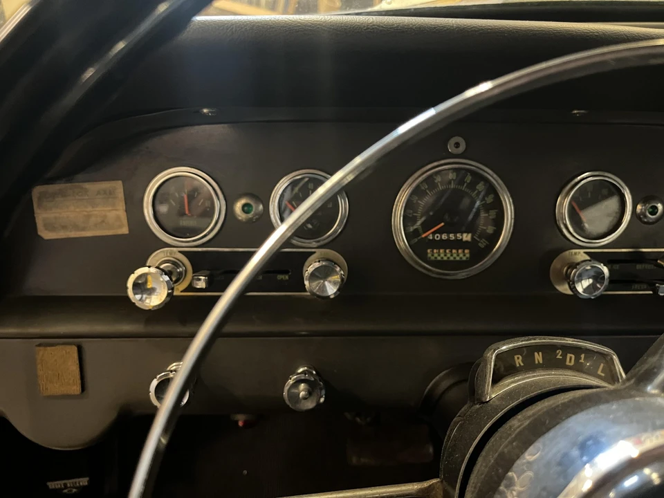 1966 Checker - Image 21 of 31