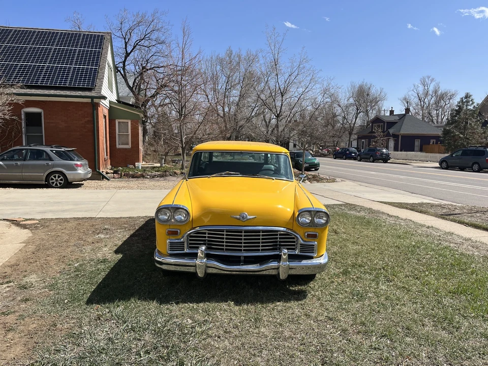 1966 Checker - Image 3 of 31