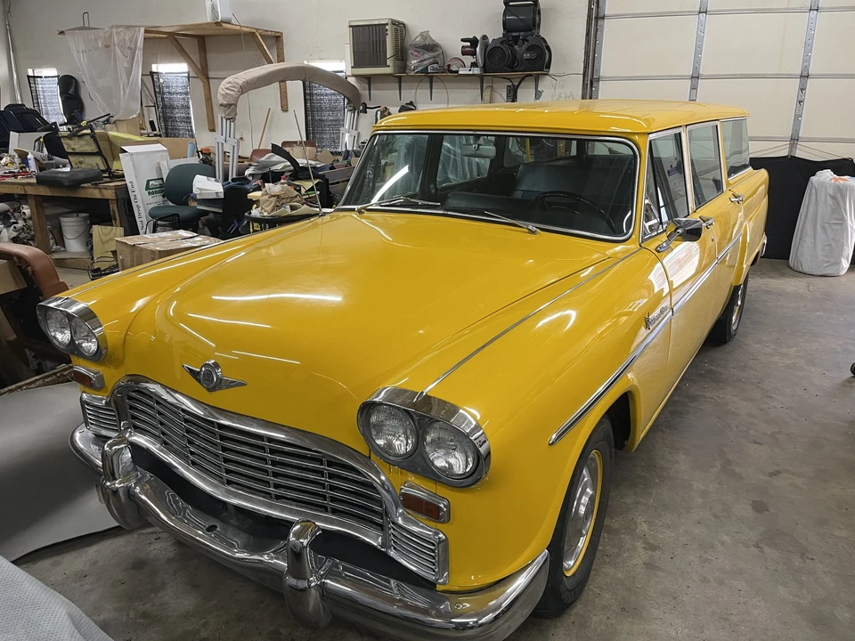 1966 Checker - Image 12 of 31