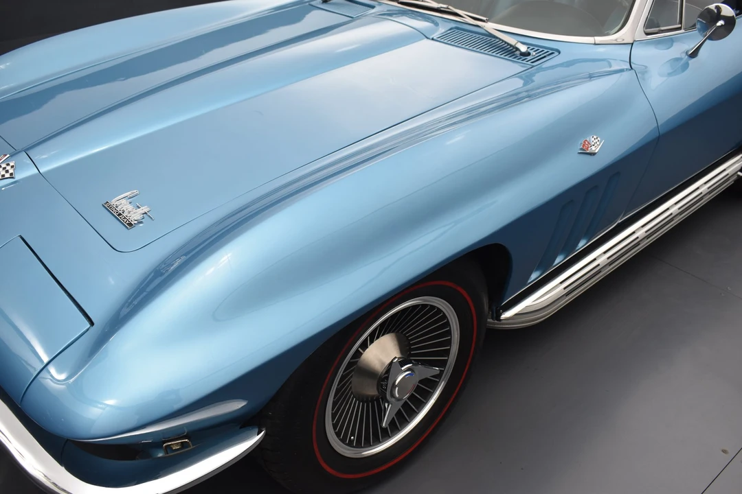 1966 Chevrolet Corvette C2 - Image 24 of 31