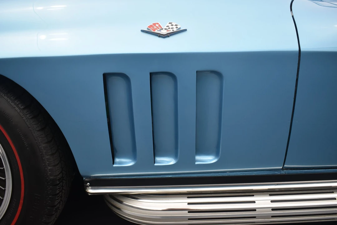 1966 Chevrolet Corvette C2 - Image 25 of 31