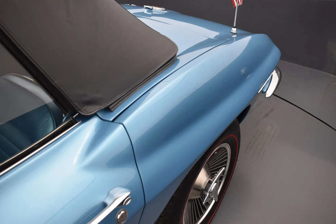 1966 Chevrolet Corvette C2 - Image 28 of 31