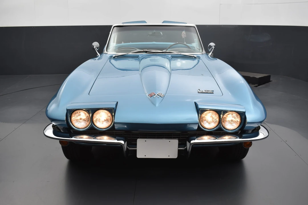 1966 Chevrolet Corvette C2 - Image 7 of 31