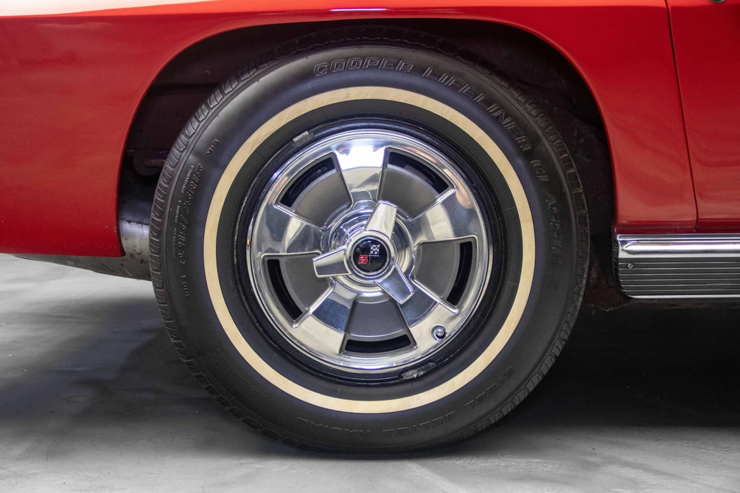 1966 Chevrolet Corvette C2 - Image 20 of 31