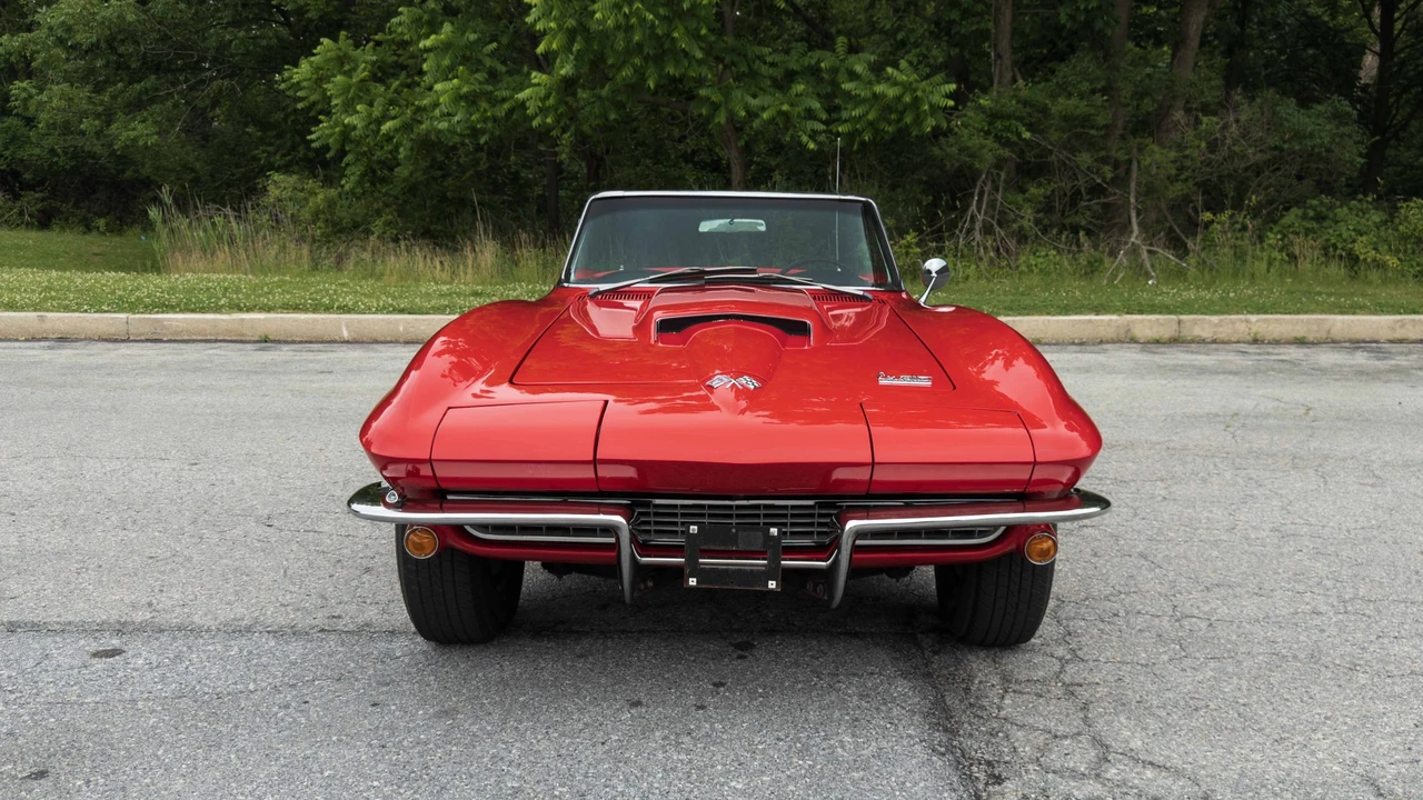 1966 Chevrolet Corvette C2 - Image 11 of 31