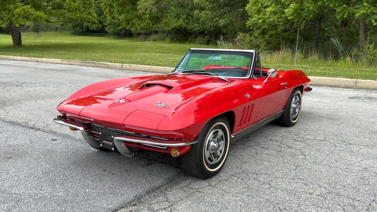 1966 Chevrolet Corvette C2 - Image 9 of 31
