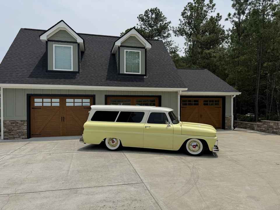 1966 Chevrolet Suburban 5th Gen - Image 8 of 31