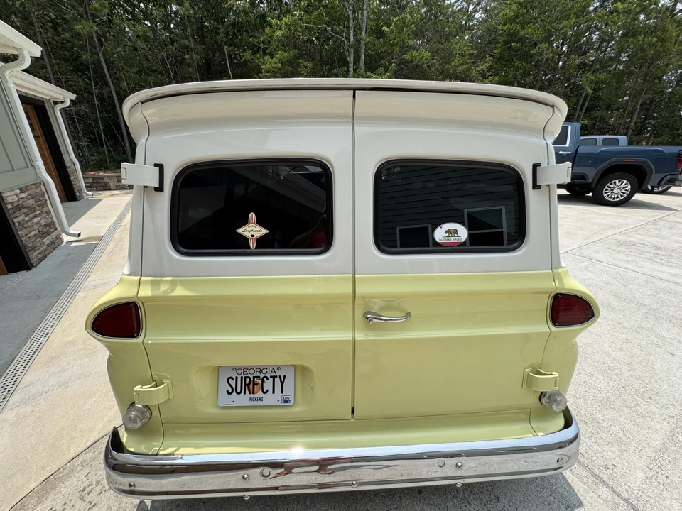 1966 Chevrolet Suburban 5th Gen - Image 6 of 31