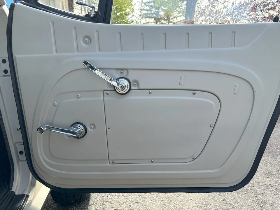 1967 Jeep Jeepster Commando - Image 24 of 31