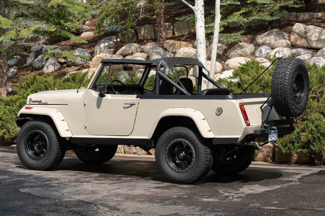 1967 Jeep Jeepster Commando - Image 13 of 31