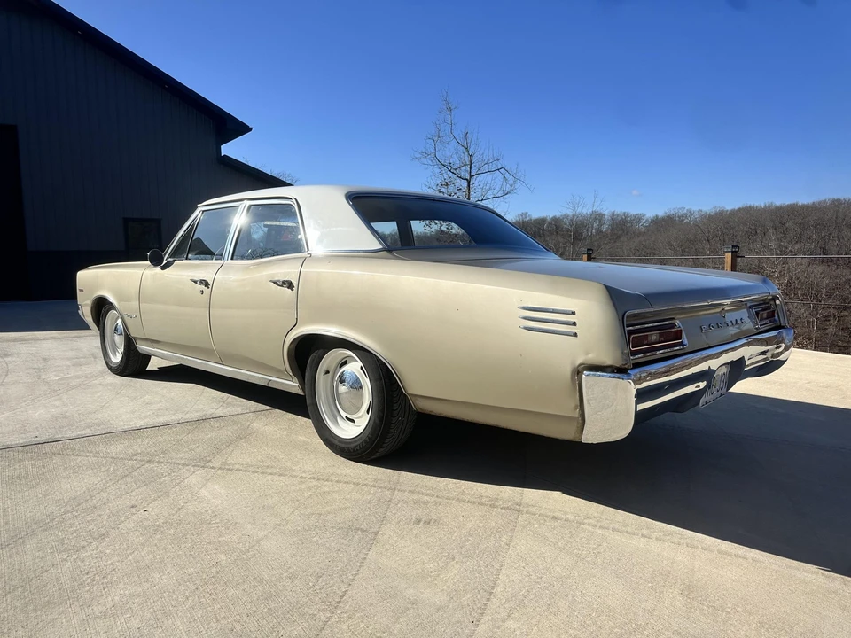 1967 Pontiac Tempest - Image 8 of 31