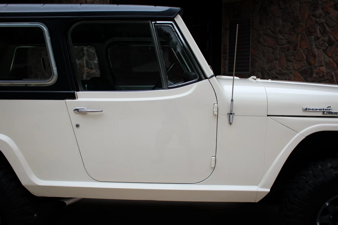1969 Jeep Jeepster Commando - Image 11 of 31