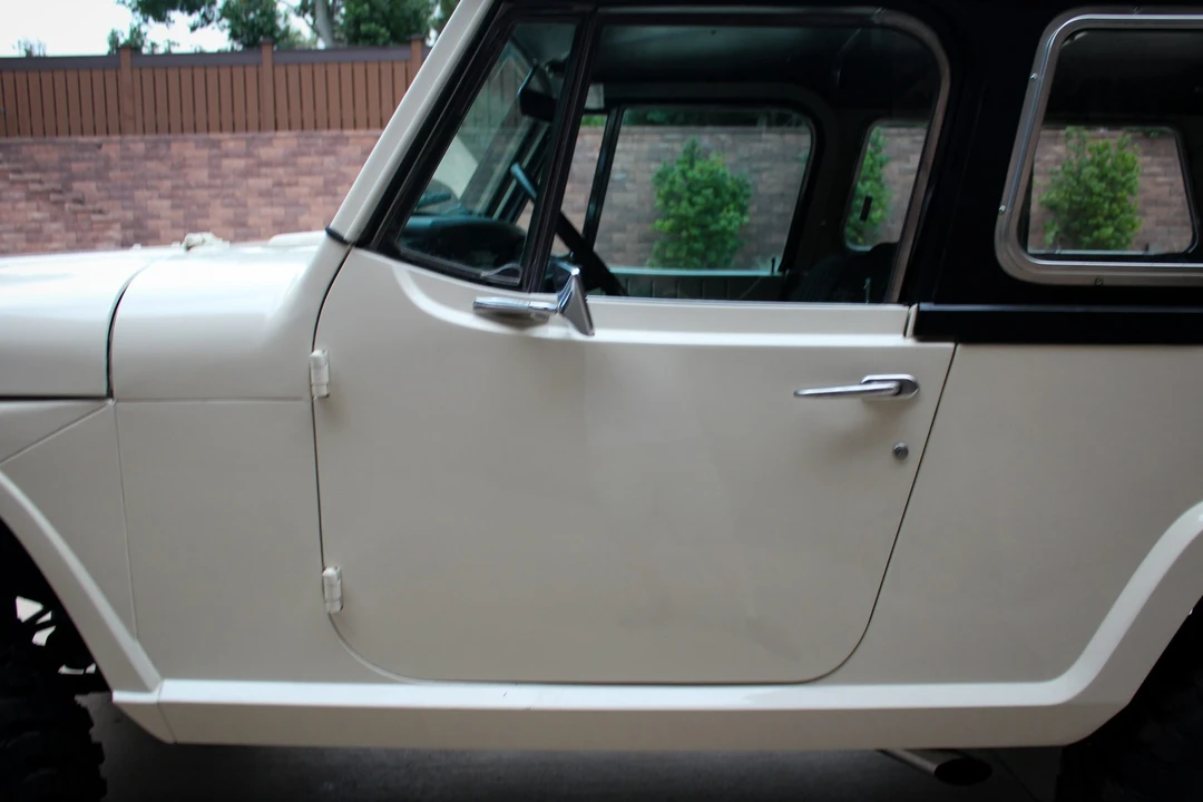 1969 Jeep Jeepster Commando - Image 14 of 31