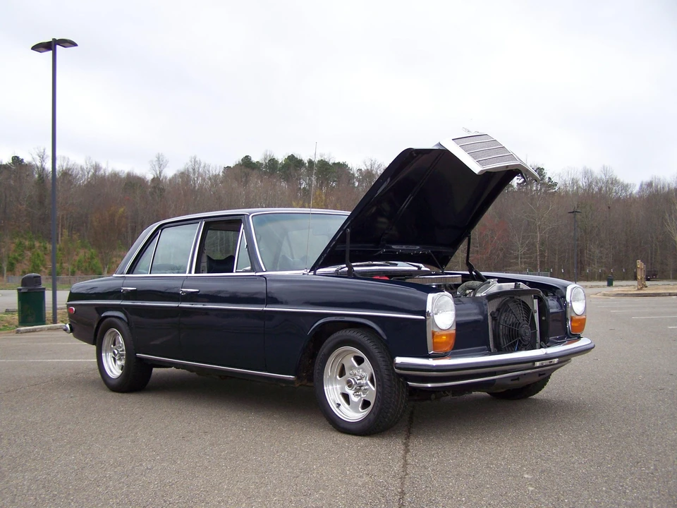 1969 Mercedes-Benz W114 & W115 - Image 21 of 31