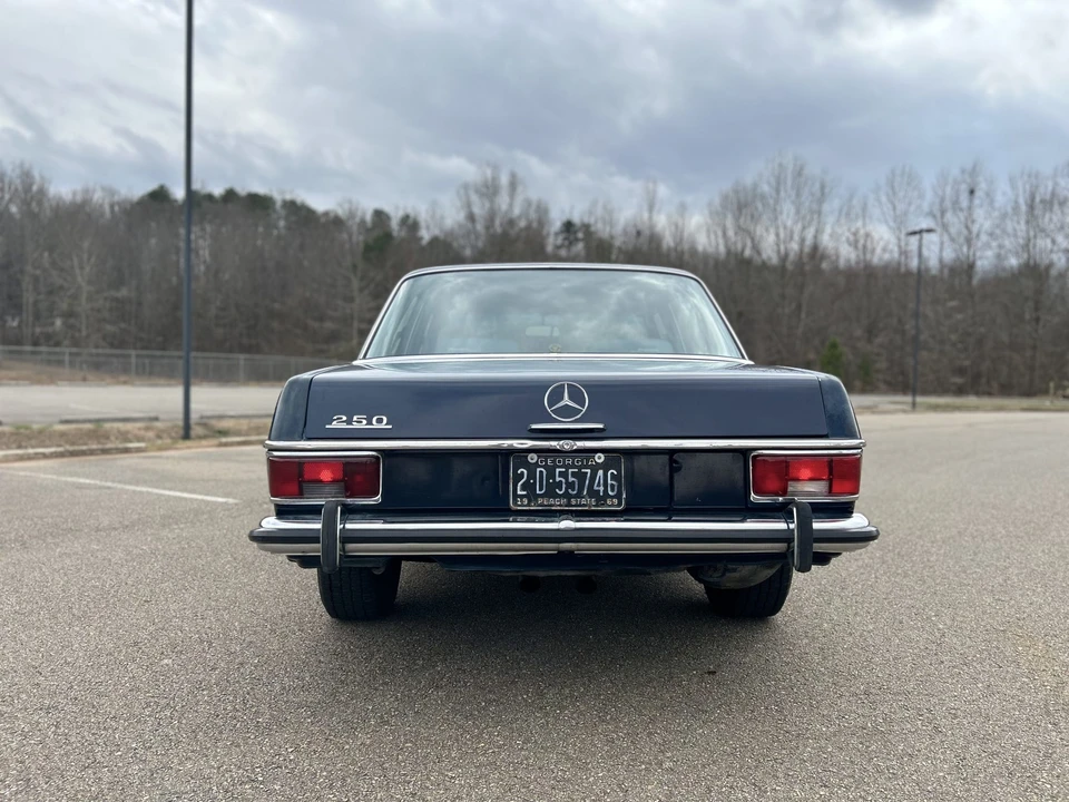 1969 Mercedes-Benz W114 & W115 - Image 15 of 31