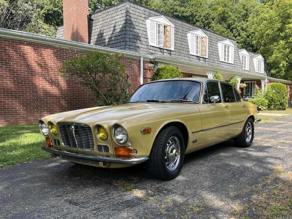 1973 Jaguar XJ Series 1 - Image 2 of 31