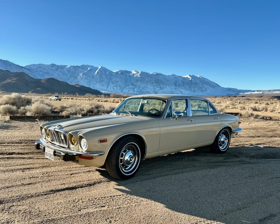 1974 Jaguar XJ Series 2 - Image 2 of 31