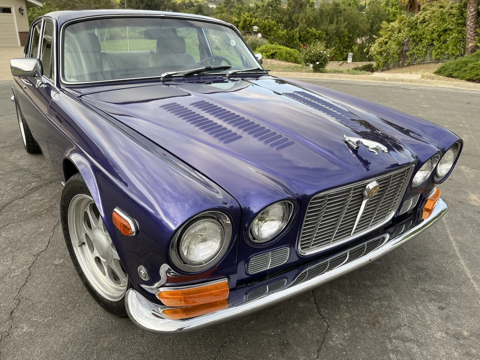 1974 Jaguar XJ Series 2 - Image 23 of 31