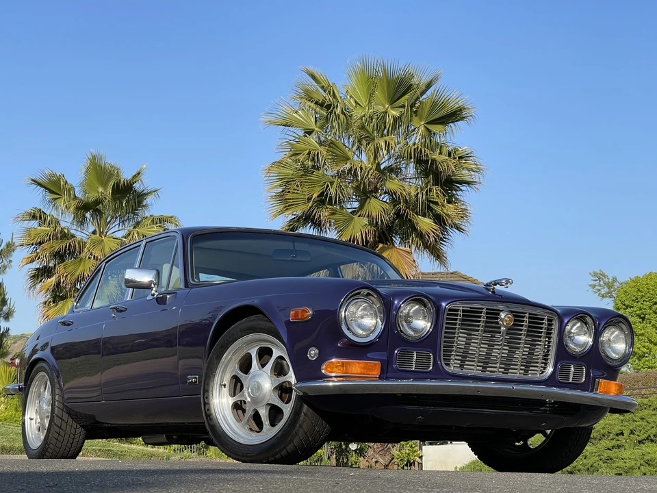 1974 Jaguar XJ Series 2 - Image 9 of 31