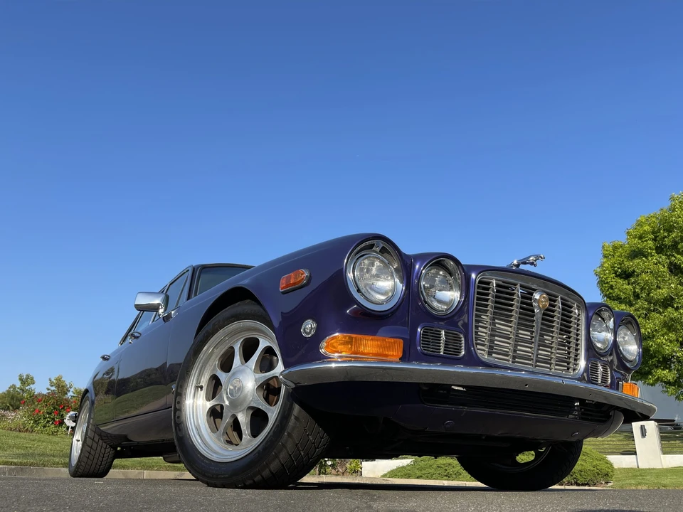 1974 Jaguar XJ Series 2 - Image 8 of 31