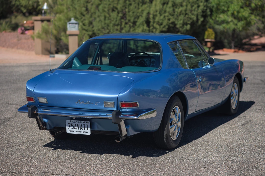 1975 Studebaker Avanti - Image 24 of 31