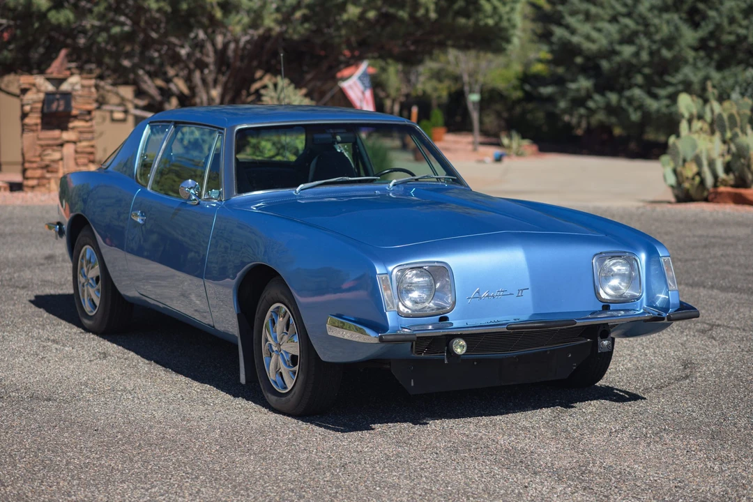 1975 Studebaker Avanti - Image 27 of 31