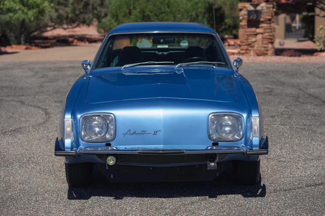 1975 Studebaker Avanti - Image 29 of 31