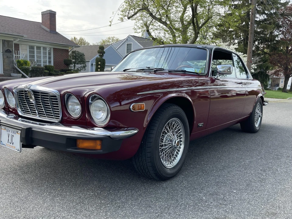 1975 Jaguar XJ Coupe - Image 2 of 31