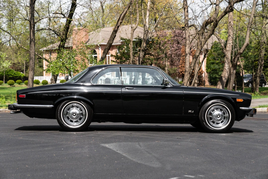 1975 Jaguar XJ Coupe - Image 7 of 31