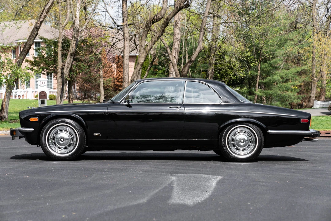 1975 Jaguar XJ Coupe - Image 3 of 31