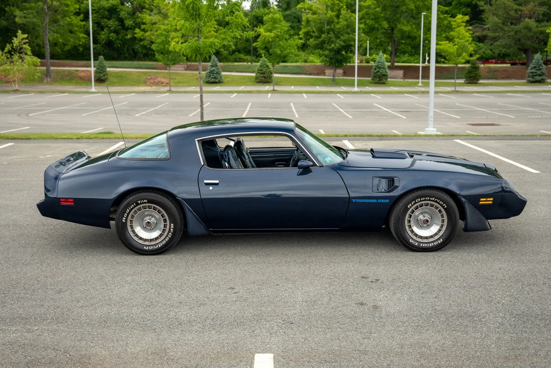 1981 Pontiac Firebird Trans Am 2nd Gen - Image 10 of 31