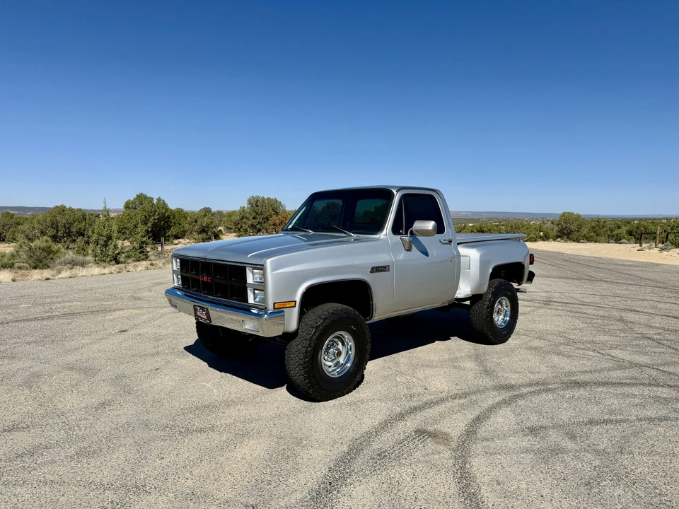 1982 GMC C/K 3rd Gen - Image 3 of 31