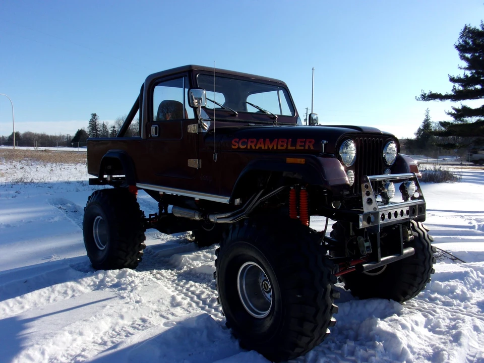 1982 Jeep CJ8 Scrambler - Image 9 of 31