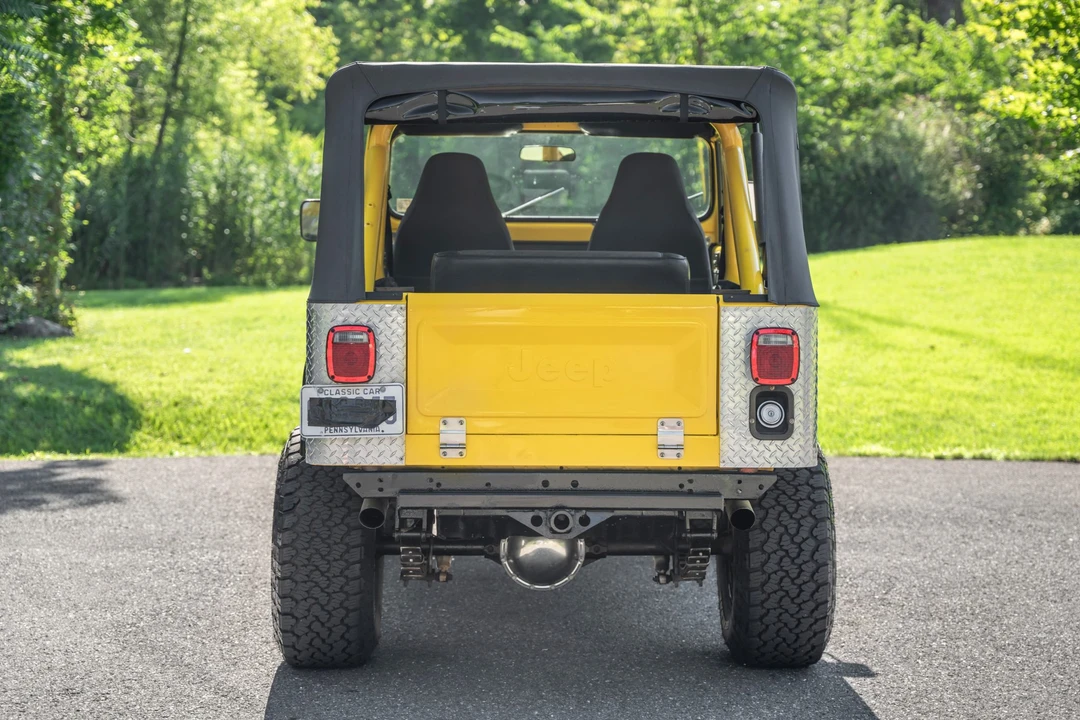1982 Jeep CJ8 Scrambler - Image 6 of 31