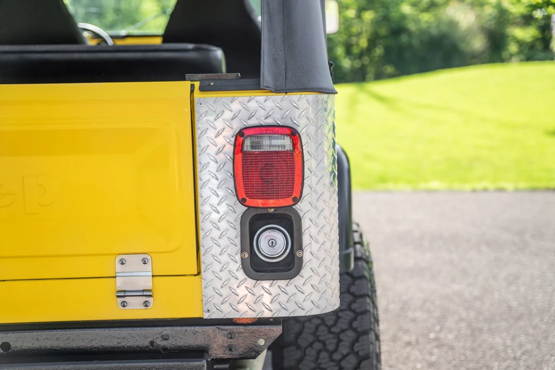 1982 Jeep CJ8 Scrambler - Image 27 of 31
