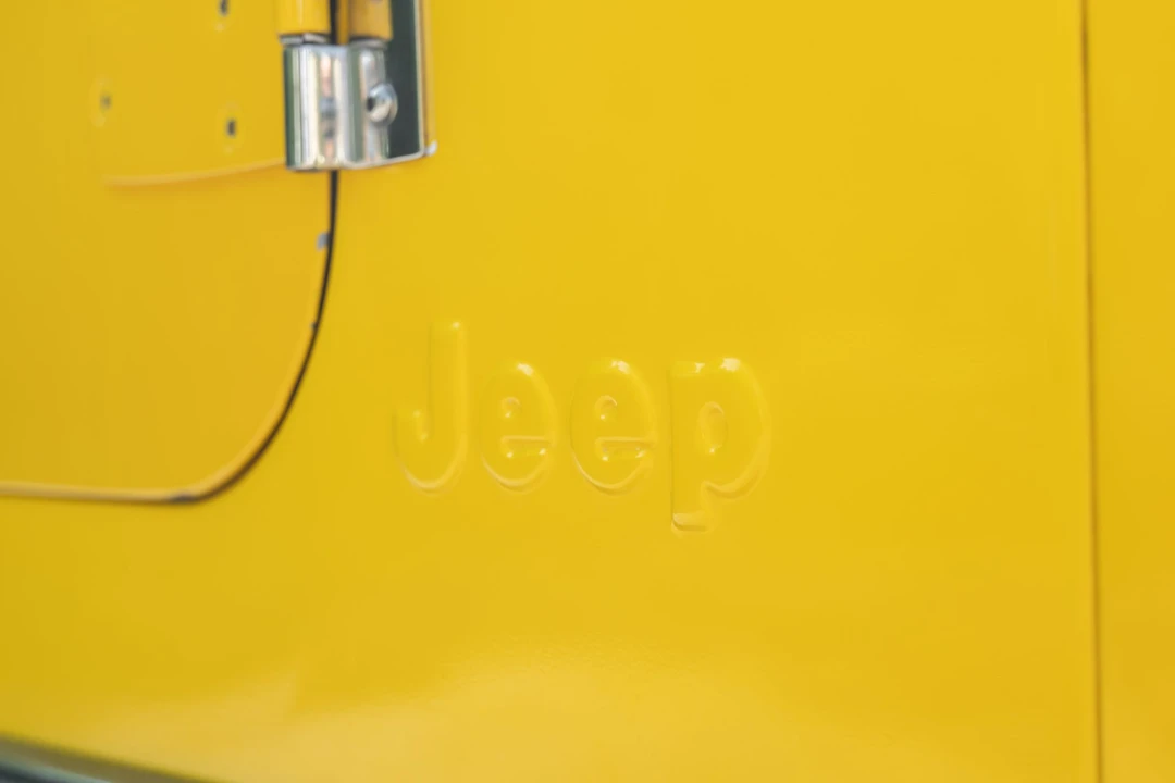 1982 Jeep CJ8 Scrambler - Image 25 of 31