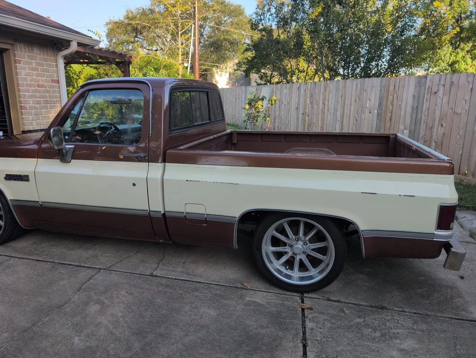 1983 GMC C/K 3rd Gen - Image 9 of 31